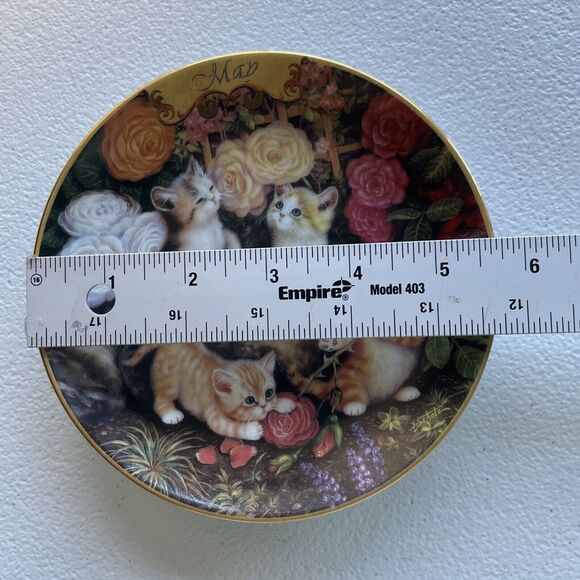 May - At The Rose Arbor Plate Cat Kitten By Jurgen Scholz Timeless Tails 1999 - Picture 9 of 11